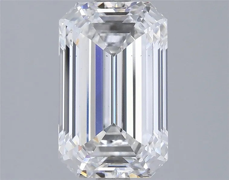 2.50ct Emerald Lab Grown Diamond (Colour F, Clarity VS1, IGI Certified)