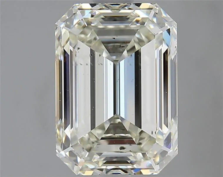 2.51ct Emerald Natural Diamond (Colour J, Clarity VS2, Cut VG, IGI Certified)